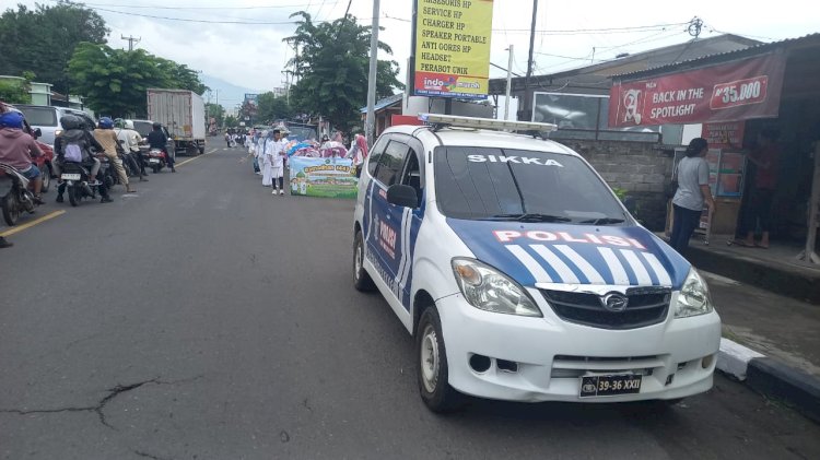 Langkah Kecil Penuh Makna, Satlantas Polres Sikka Polda NTT Kawal Pawai Ramadhan Pelajar Waioti