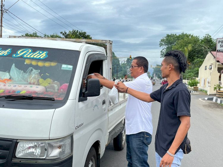 Ramadan dan Kepedulian: Wajah Humanis Polres Sikka Polda NTT di Tengah Masyarakat