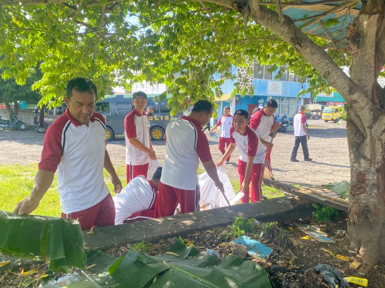 Dekat dengan Umat, Kuatkan Keamanan: Polres Sikka Polda NTT Sambut Ramadhan dengan Pengabdian Nyata