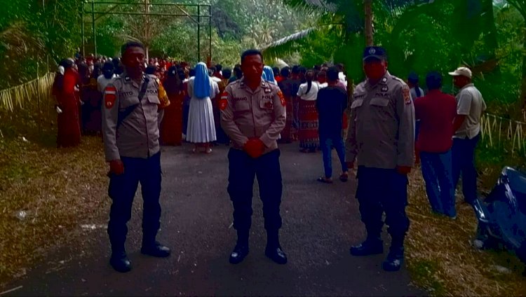 Dari Prosesi Iman ke Patroli Malam: Polsek Lela Polres Sikka Pastikan Wilayah Tetap Aman dan Kondusif