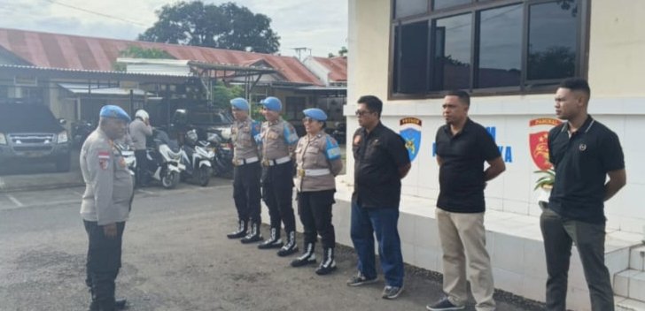 Tegaskan Disiplin, Perkuat Integritas Personel Dalam Apel Fungsi Polres Sikka Polda NTT