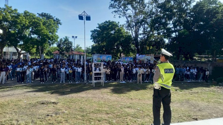 Gerak Cepat Sat Lantas Polres Sikka, Edukasi Kamseltibcarlantas Menyasar Pelajar Maumere