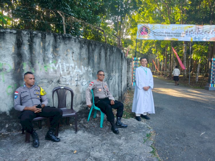 Ribuan Umat Padati Ritapiret, Kapolsek Nita Pimpin Langsung Pengamanan Pentahbisan 16 Diakon