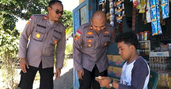 Wakapolres Sikka Uji Respons Call Center 110 Lewat Mystery Call Bersama Warga Nelle