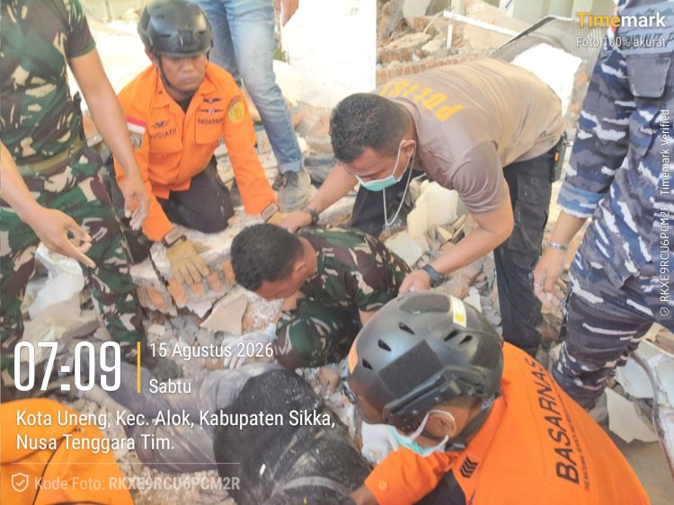 Saat Bumi Sikka Diguncang Gempa M 7,7: Ribuan Penumpang di Lorens Say Berhamburan, Dua Nyawa Terenggut