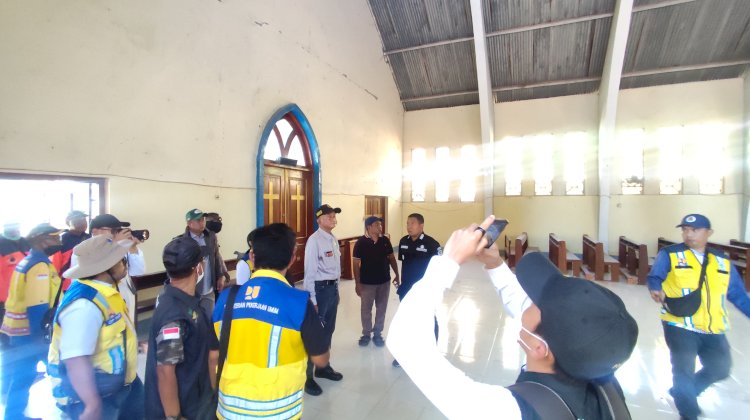 Menteri PU Turun ke Palue Sikka, Dua Gereja Terdampak Gempa Jadi Fokus Rekonstruksi Tahan Gempa