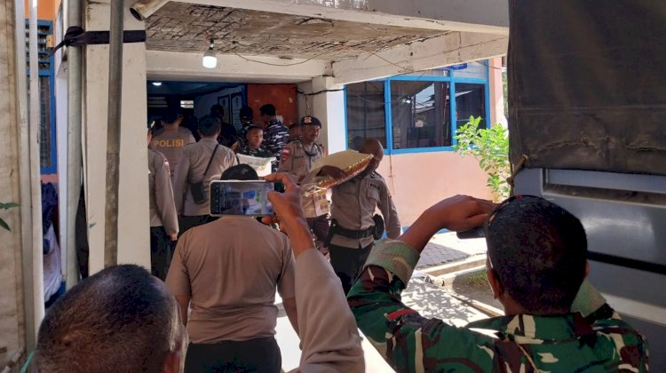 “Logistik Terus Bergerak, Sikka Percepat Penyaluran Bantuan untuk Warga Terdampak Gempa”