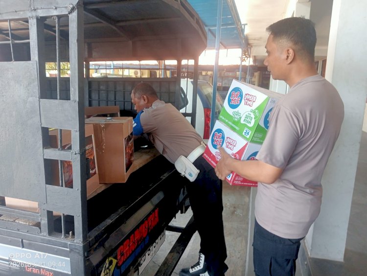 Polres Sikka dan Bhayangkari Terus Bergerak, Bantuan Sosial Digeser untuk Warga Korban Gempa