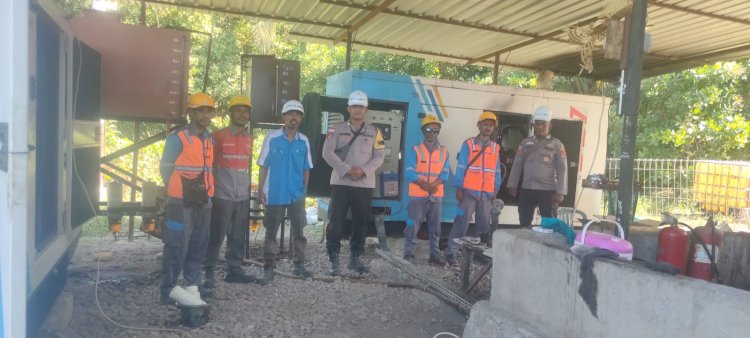 Polres Sikka-PLN Bersinergi, Pastikan Kelistrikan Palue Siap Dalam Kunjungan Jokowi Widodo