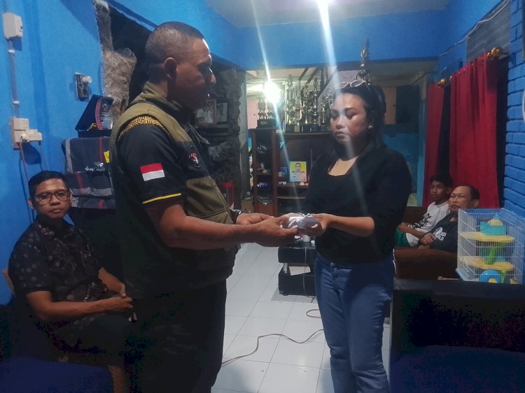 “Duka Tak Dibiarkan Sendiri, Oikumene Polres Sikka Ulurkan Tangan bagi Keluarga Personel yang Telah Tiada”