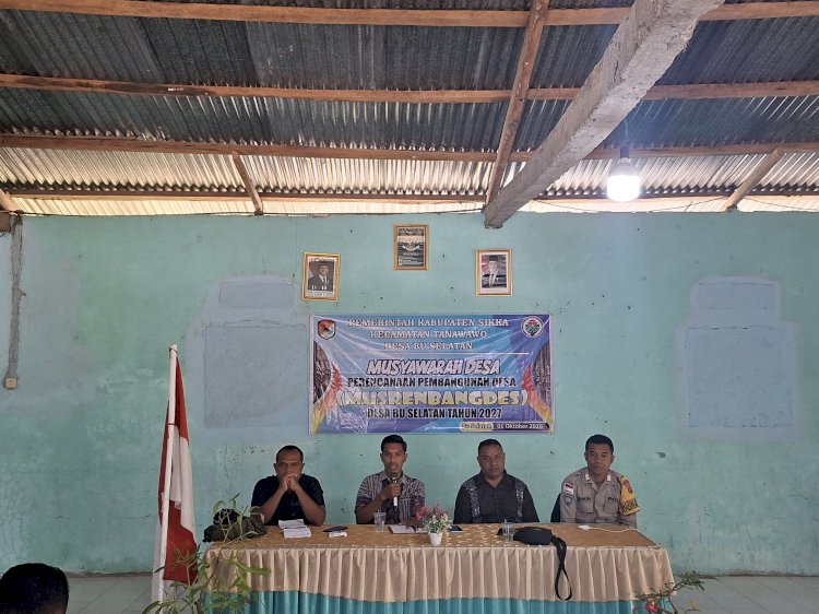 Dari Musdes RKPDes 2027, Bhabinkamtibmas Polsek Paga Polres Sikka Perkuat Pesan Kamtibmas