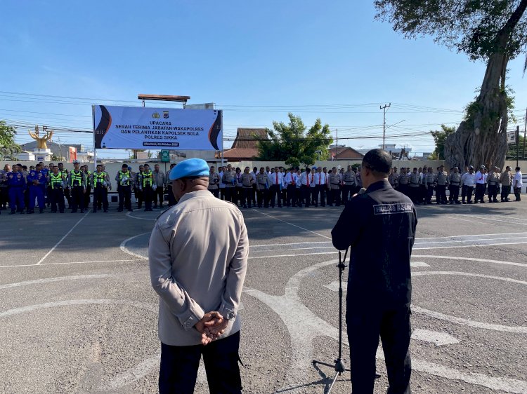 “Perkuat Komunikasi Publik, Polres Sikka Tegaskan Setiap Personel Adalah Wajah Polri di Tengah Masyarakat”