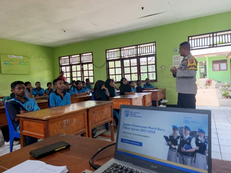Wujudkan Generasi Berkarakter dan Berdaya Saing, Polres Sikka Sosialisasikan SMA Kemala Taruna Bhayangkara