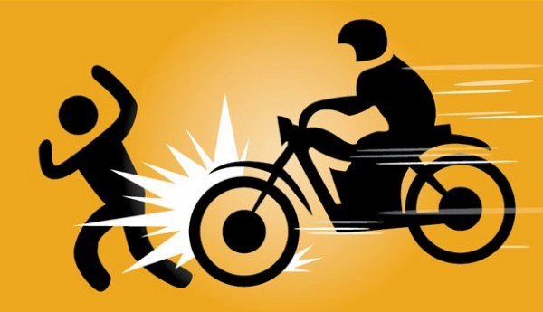 Unit Lantas Polsek Waigete Olah TKP Sepeda Motor yang Tabrak Pejalan Kaki di Talibura
